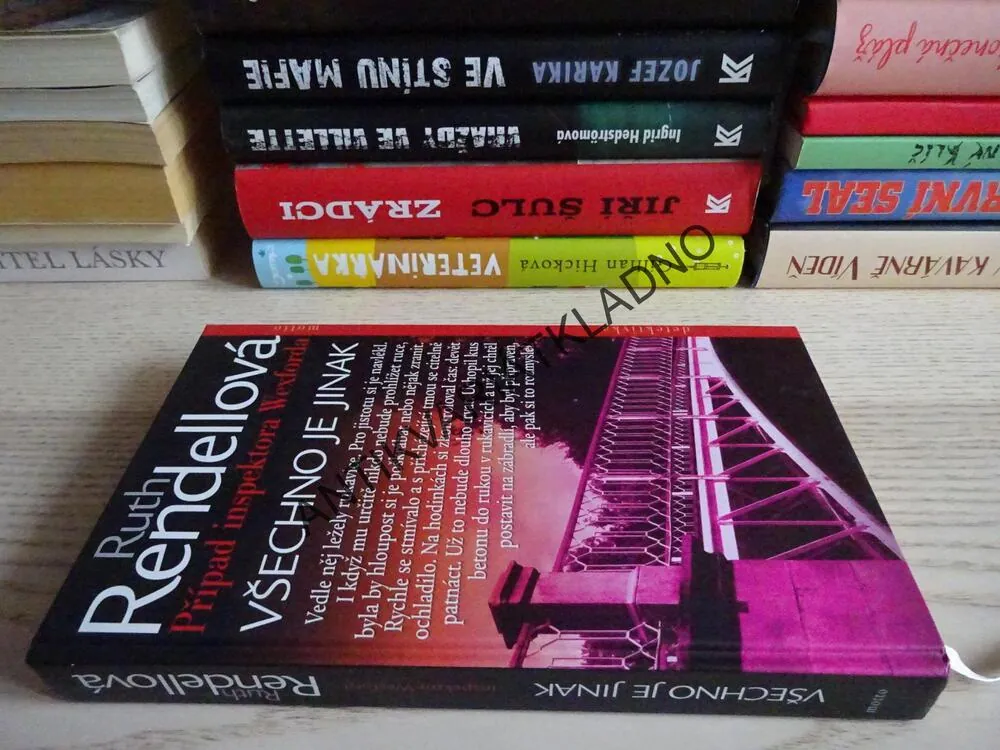 VŠECHNO JE JINAK, RUTH RENDELLOVÁ, **an