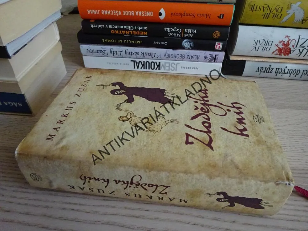 ZLODĚJKA KNIH, MARKUS ZUSAK, **an