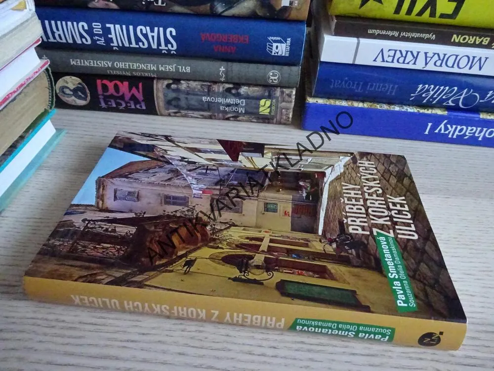 PŘÍBĚHY Z KORFSKÝCH ULIČEK, PAVLA SMETANOVÁ, SOUZANNA OFELIA DAMASKINOU, **an
