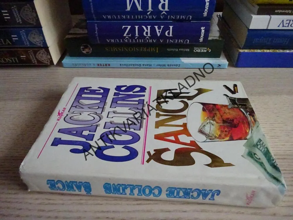 ŠANCE, JACKIE COLLINS, **an