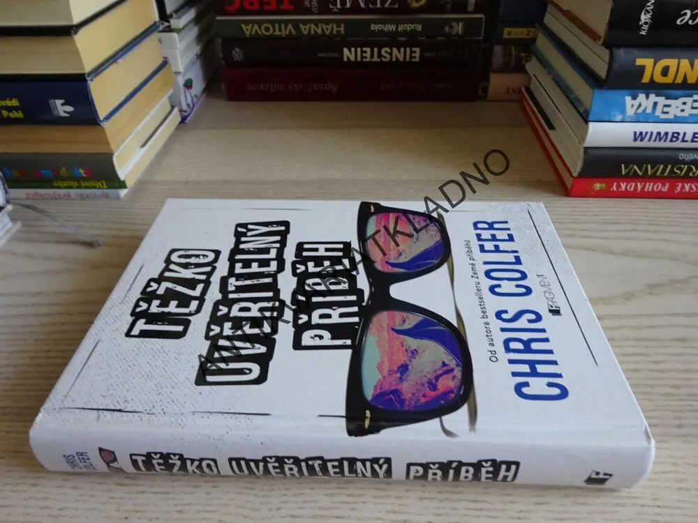 TĚŽKO UVĚŘITELNÝ PŘÍBĚH, CHRIS COLFER, **an