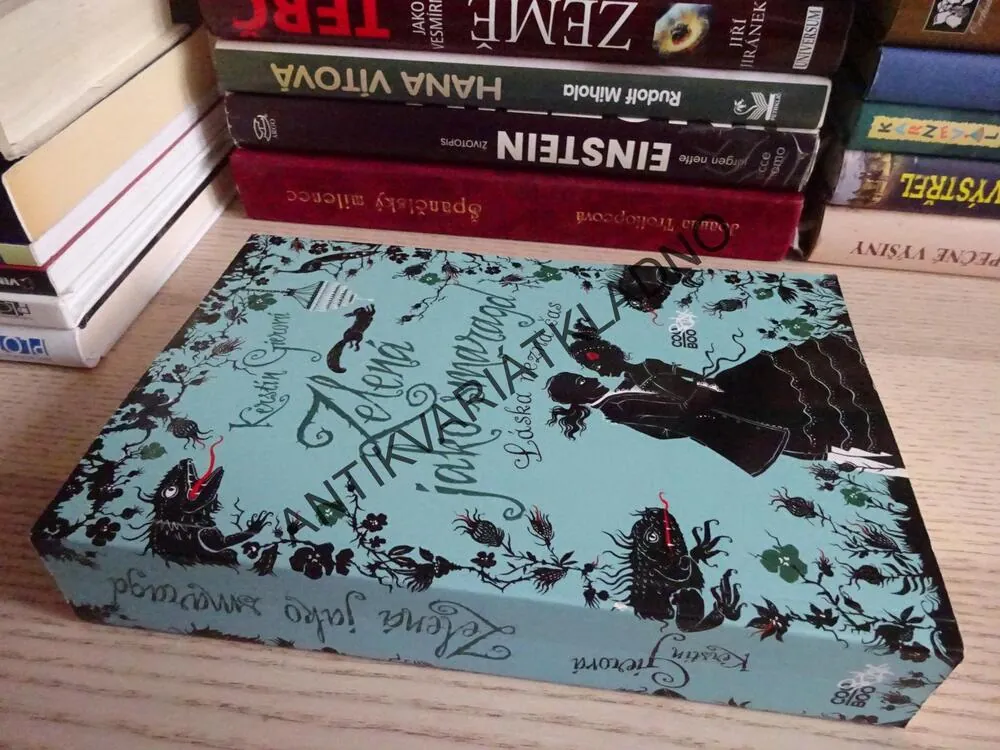 ZELENÁ JAKO SMARAGD, KERSTIN GIEROVÁ, **an