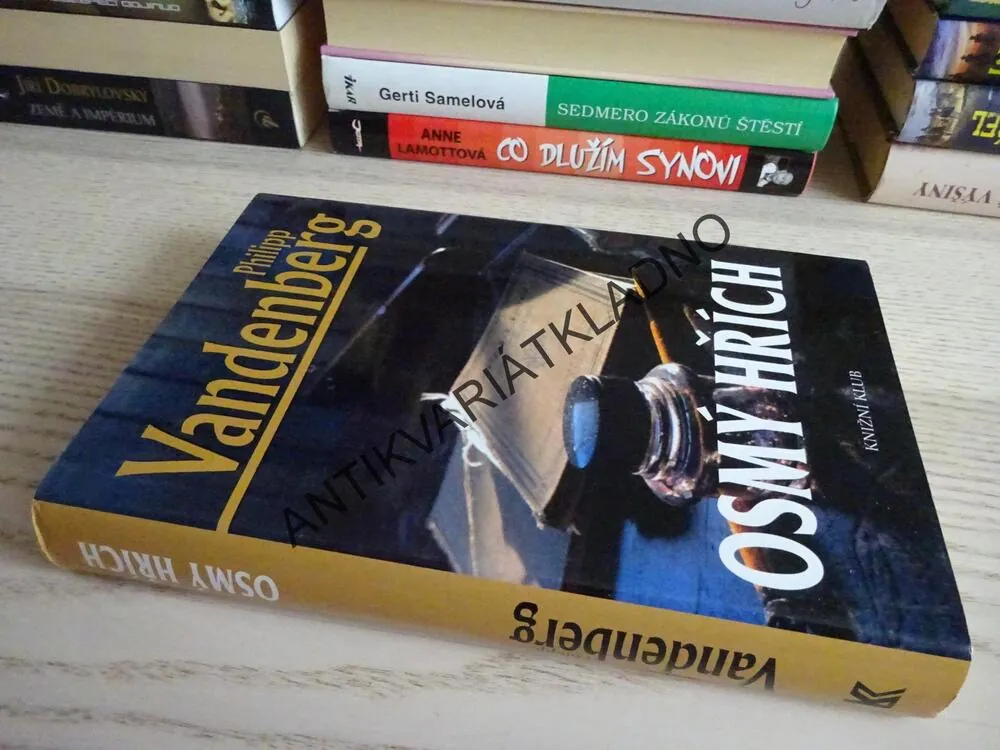 OSMÝ HŘÍCH, PHILIPP VANDENBERG, **an