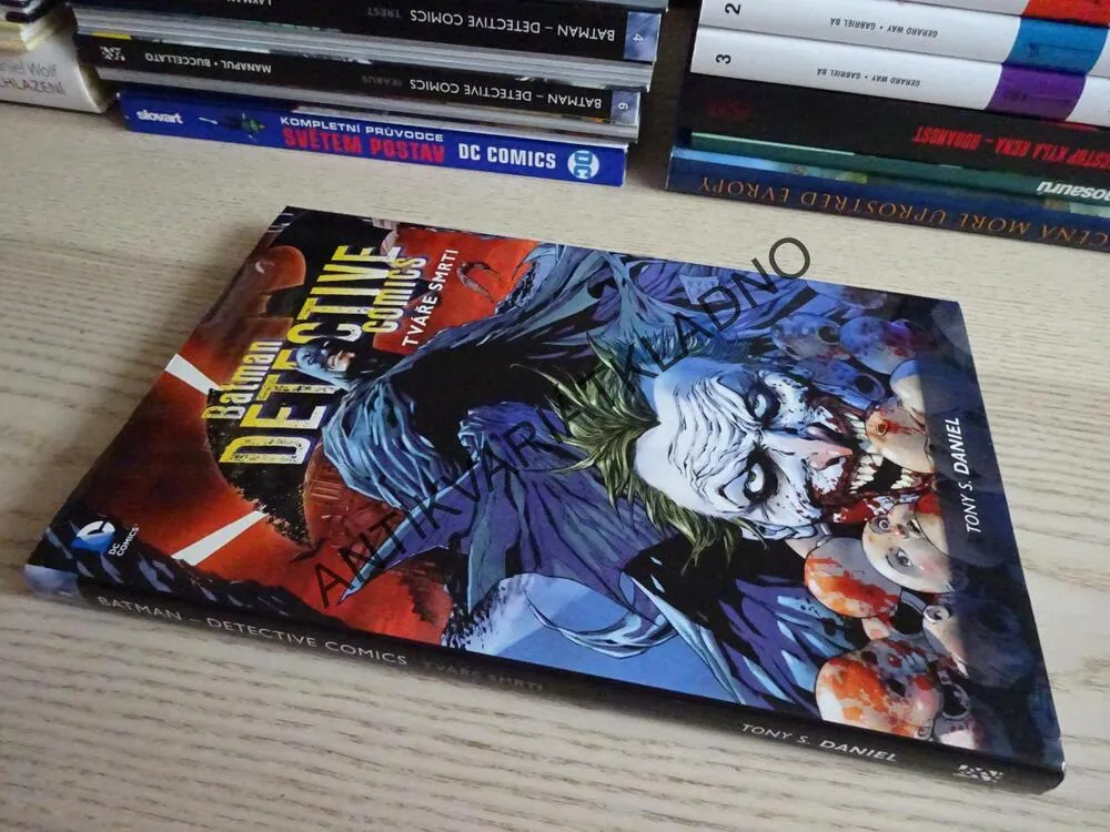 BATMAN, DETECTIVE COMICS, TVÁŘE SMRTI, TONY S. DANIEL, **an