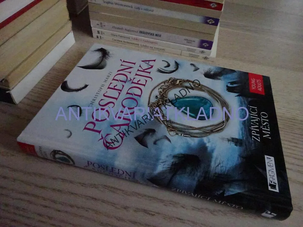 POSLEDNÍ ČARODĚJKA, ZPÍVAJÍCÍ MĚSTO, CHRISTOPH MARZI, **an