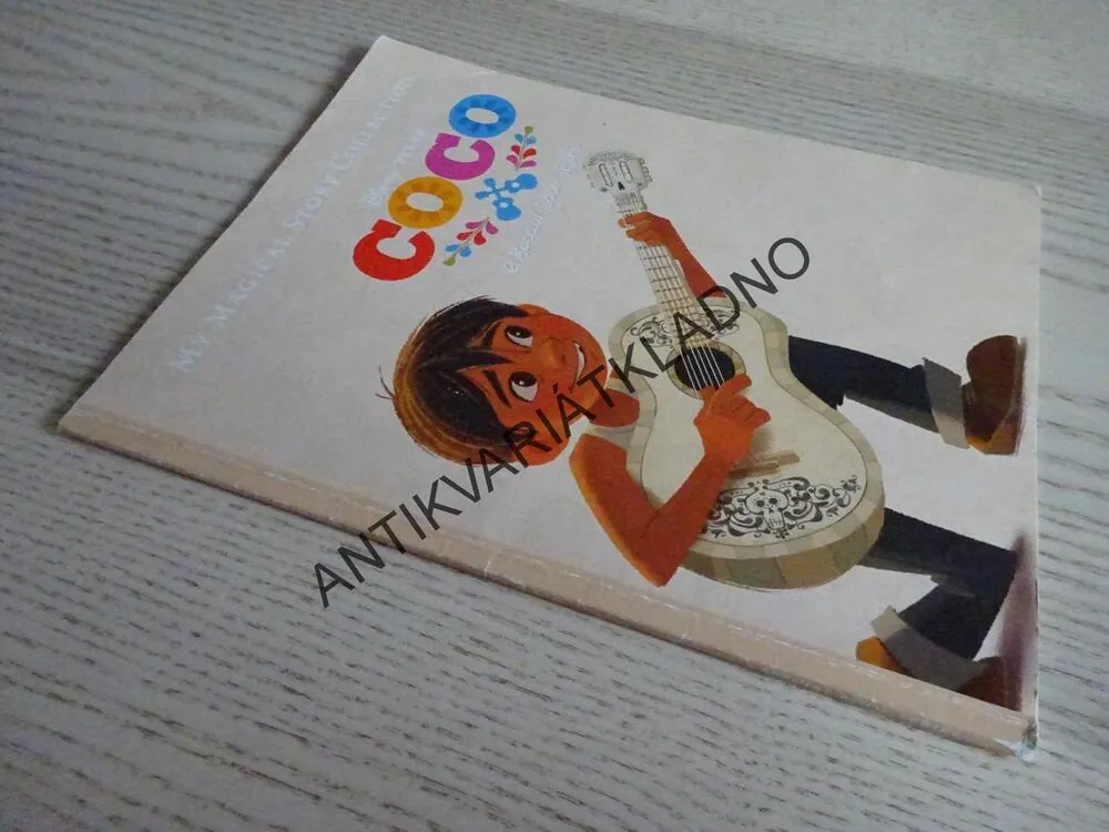 COCO, WALT DISNEY, ANGLICKY