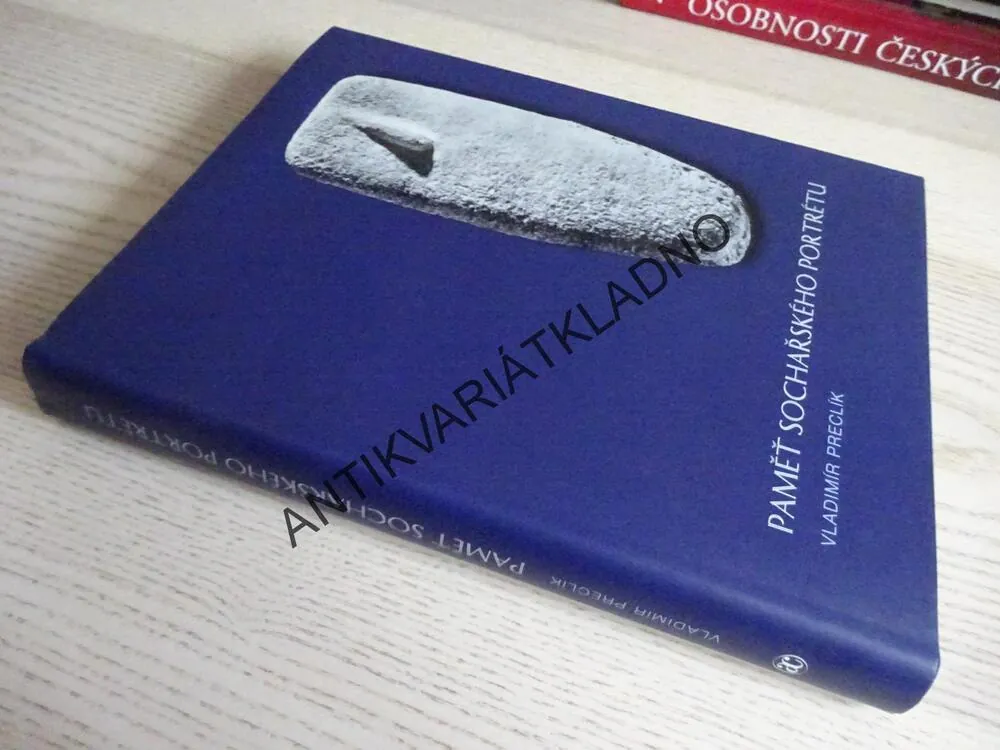 PAMĚT SOCHAŘSKÉHO PORTRÉTU, VLADIMÍR PRECLÍK, **an