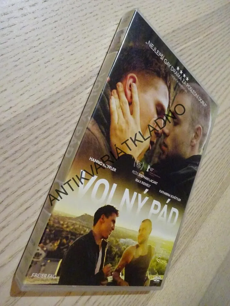 VOLNÝ PÁD, DVD FILM
