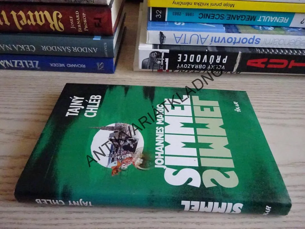 TAJNÝ CHLÉB, JOHANNES MARIO SIMMEL, **an