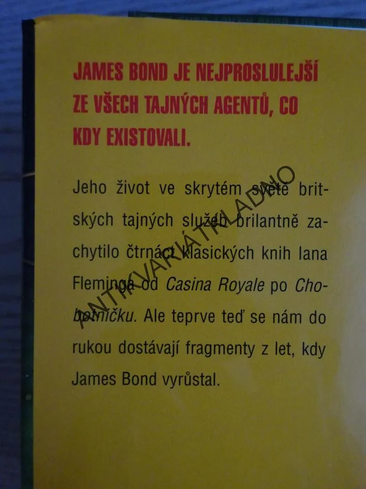 HORKÁ KREV, CHARLIE HIGSON, **an