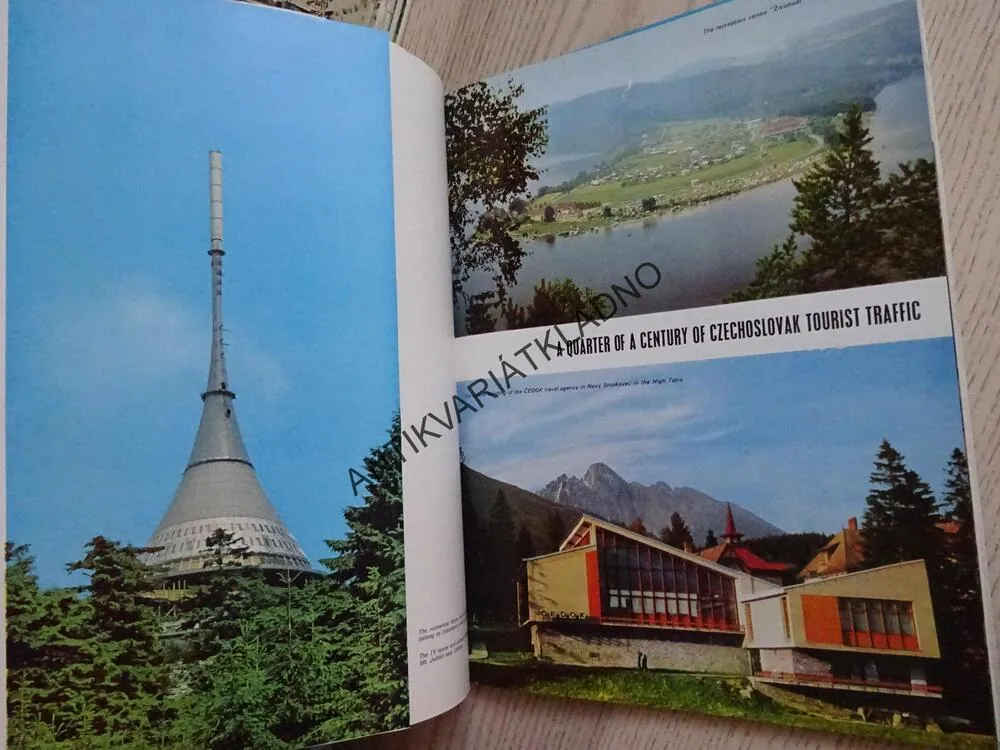 WELCOME TO CZECHOSLOVAKIA, TURISTICKÝ PROSPEKT O ČESKOSLOVENSKU, **an