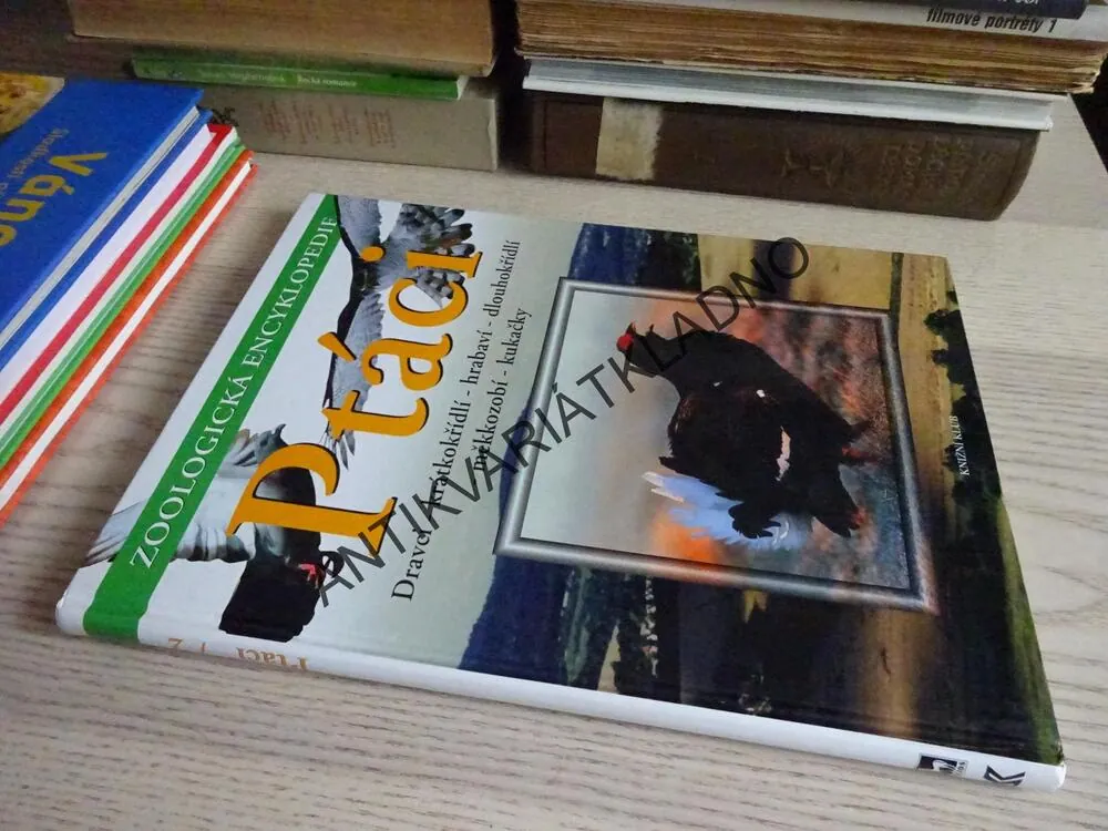 PTÁCI, ZOOLOGICKÁ ENCYKLOPEDIE, **an