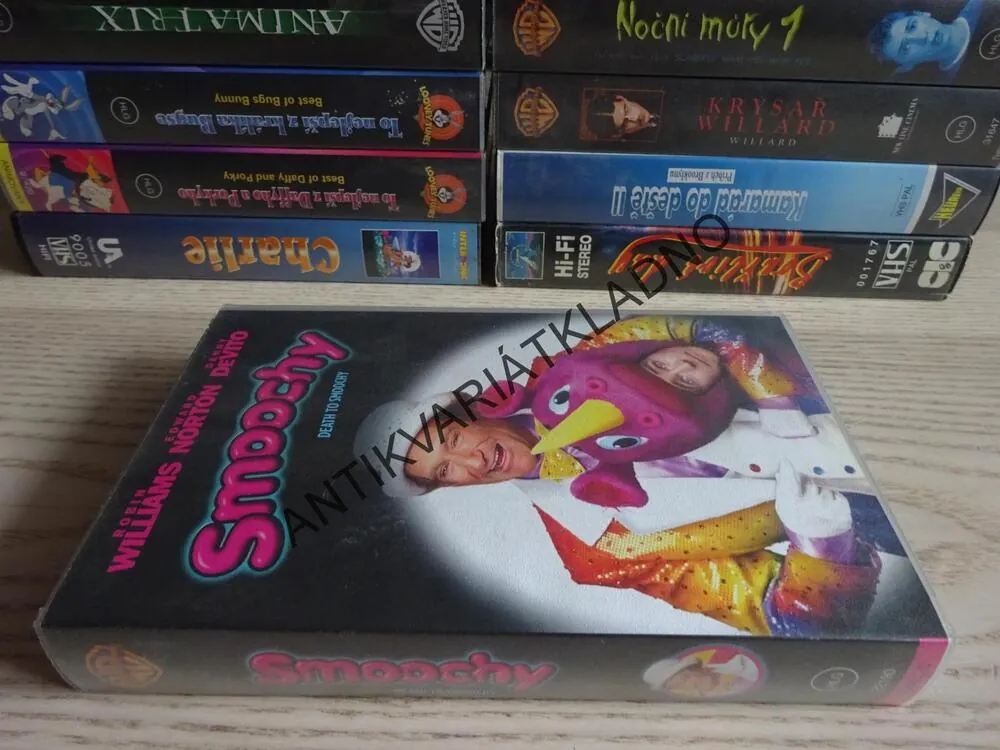SMOOCHY, VHS