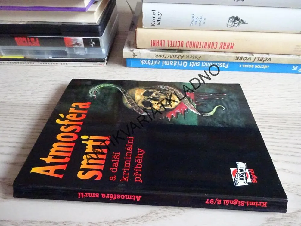 ATMOSFÉRA SMRTI A DALŠÍ KRIMINÁLNÍ PŘÍBĚHY, **an