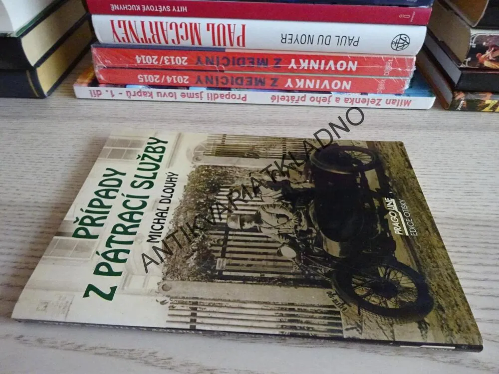 PŘÍPADY Z PÁTRACÍ SLUŽBY, MICHAL DLOUHÝ, **an