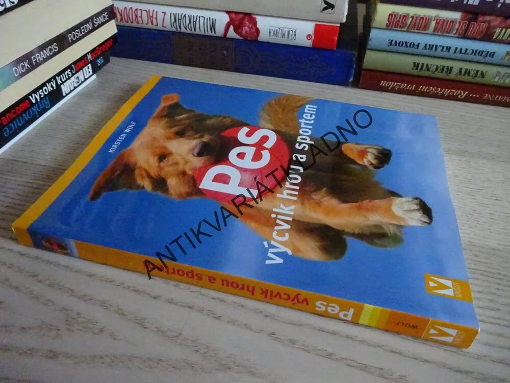 PES, VÝCVIK HROU A SPORTEM, KIRSTEN WOLF, **an