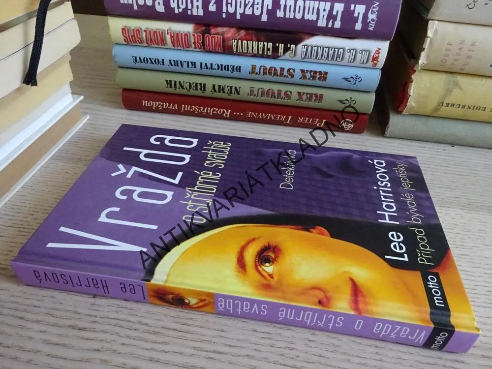VRAŽDA O STŘÍBRNÉ SVATBĚ, PŘÍPAD BÝVALÉ JEPTIŠKY, LEE HARRISOVÁ, **an
