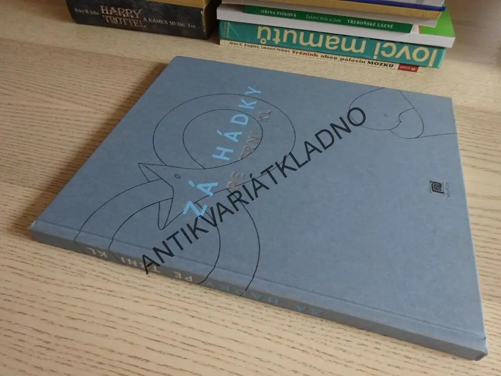 ZÁ HÁDKY, PETR NIKL, **an
