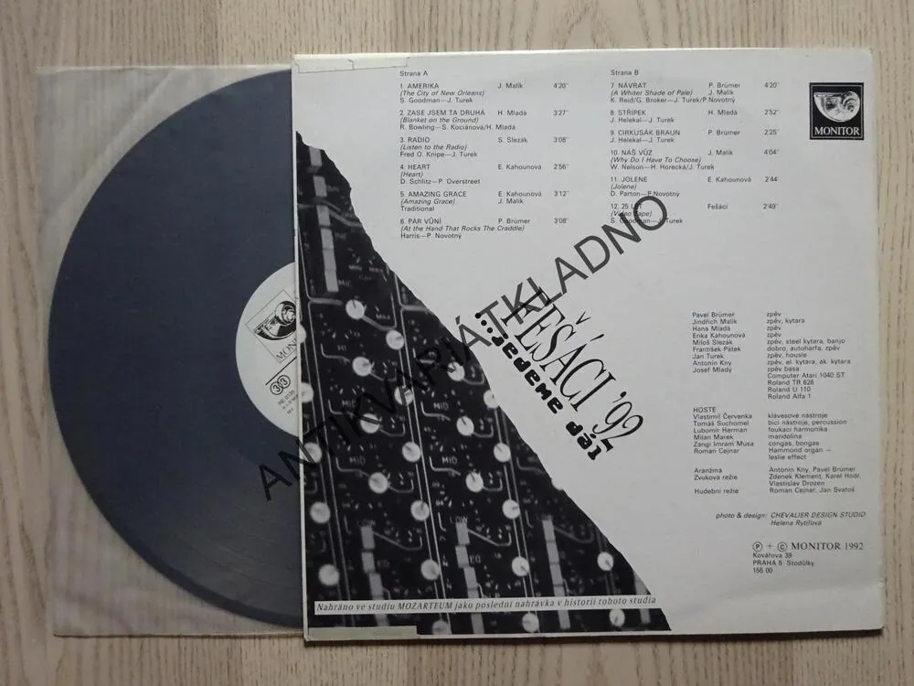 FEŠÁCI, ´92,...JEDEM DÁL,  LP
