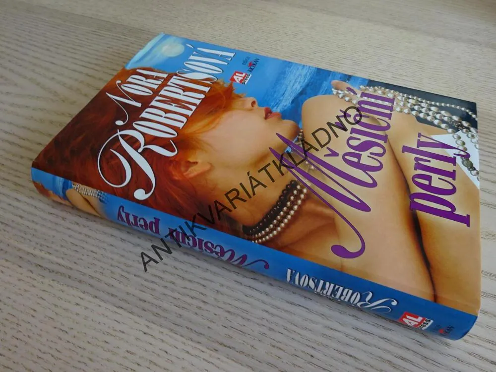 MĚSÍČNÍ PERLY, NORA ROBERTS, **an