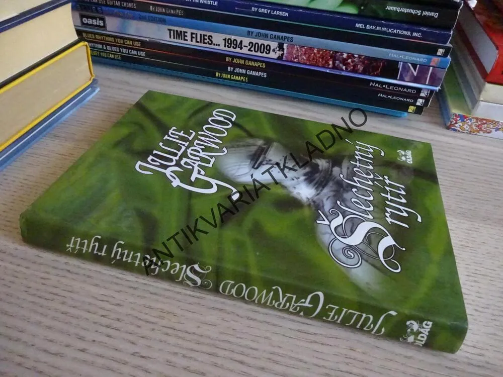 ŠLECHETNÝ RYTÍŘ, JULIE GARWOOD, GARWOODOVÁ, **an