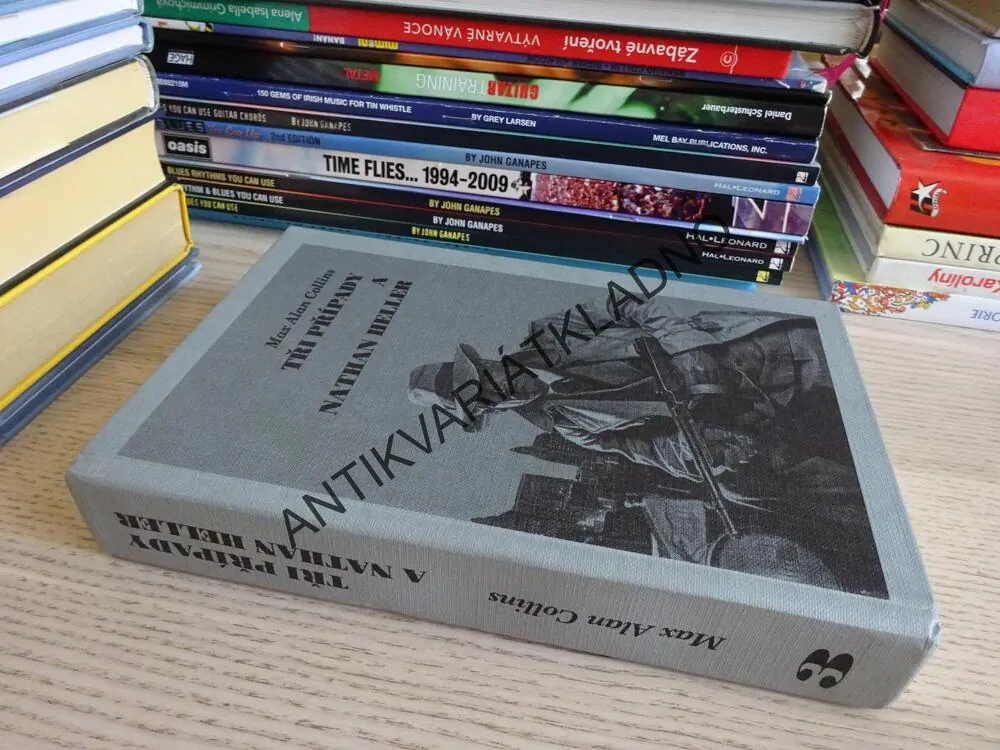 TŘI PŘÍPADY A NATHAN HELLER, MAX ALAN COLLINS, **an