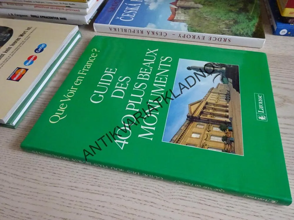 GUIDE DES 400 PLUS BEAUX MONUMENTS, **an