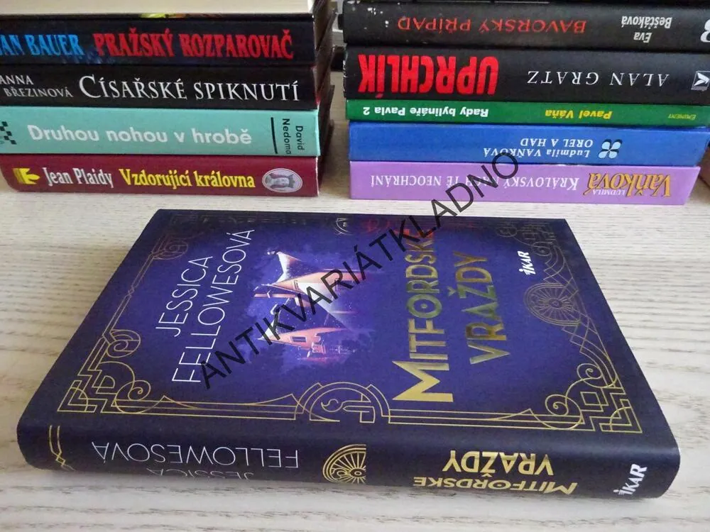 MITFORDSKÉ VRAŽDY, JESSICA FELLOWESOVÁ, **an