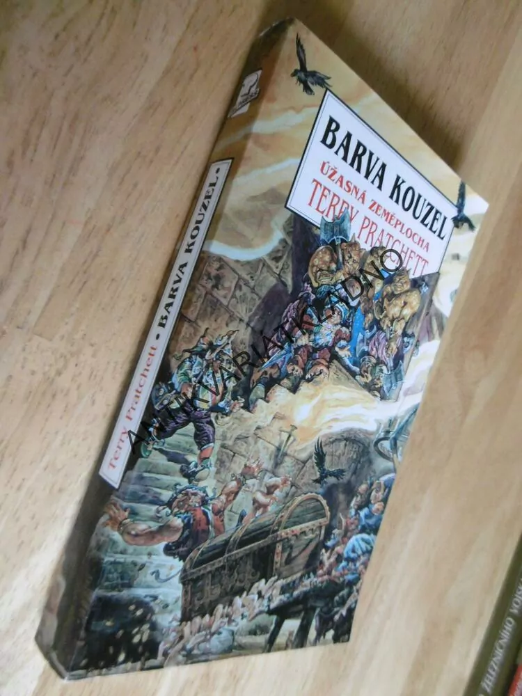 BARVA KOUZEL, ÚŽASNÁ ZEMĚPLOCHA, TERRY PRATCHETT