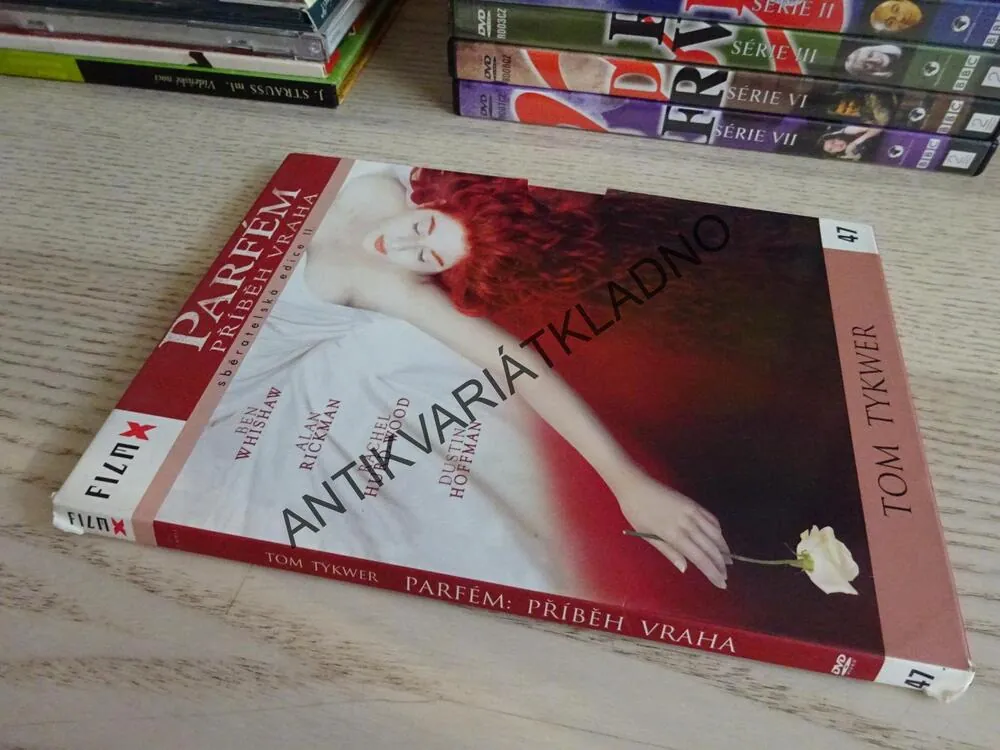 PARFÉM, PŘÍBĚH VRAHA,RICKMAN,HOFFMAN, DVD FILM