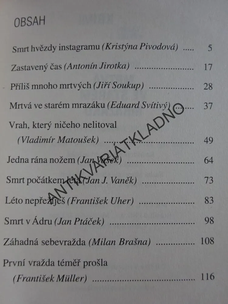 MRTVÁ VE STARÉM MRAZÁKU, **an