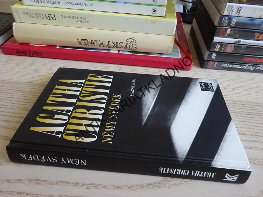 NĚMÝ SVĚDEK, AGATHA CHRISTIE, **an