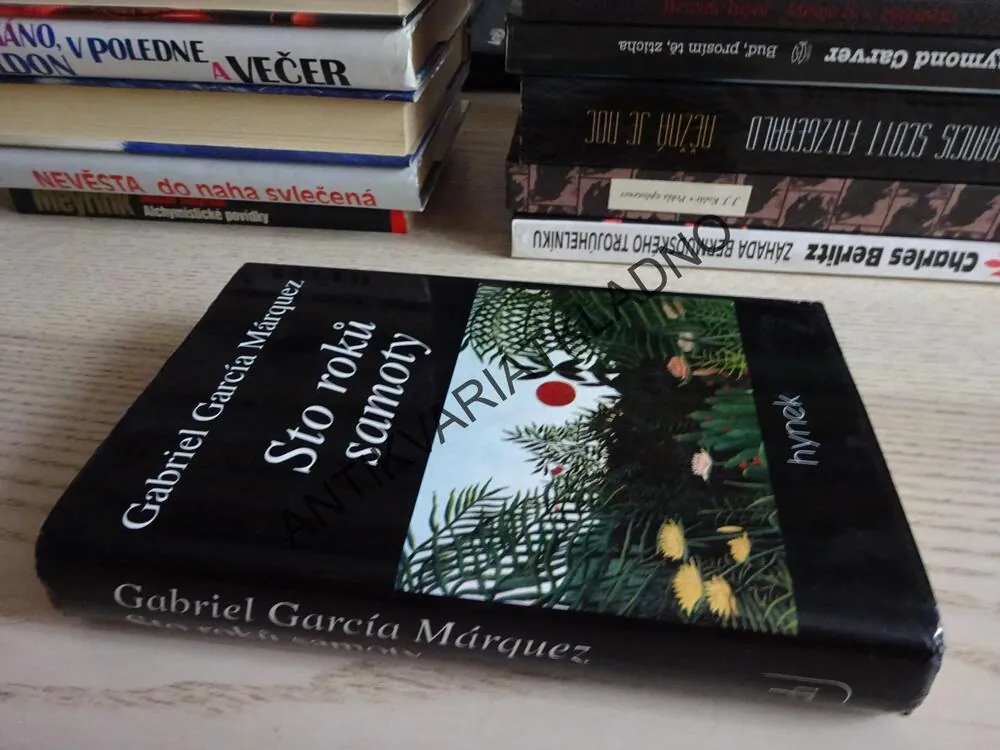 STO ROKŮ SAMOTY, GABRIEL GARCÍA MÁRQUEZ, **an