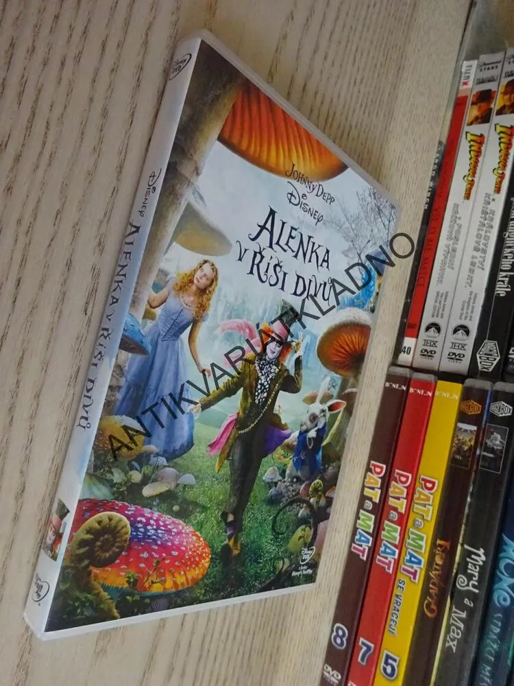 ALENKA V ŘÍŠI DIVŮ, DVD FILM