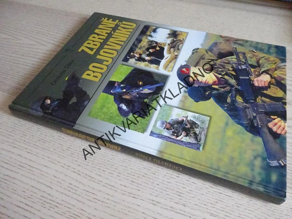 ZBRANĚ BOJOVNÍKŮ, OCTAVIO DÍEZ, **an