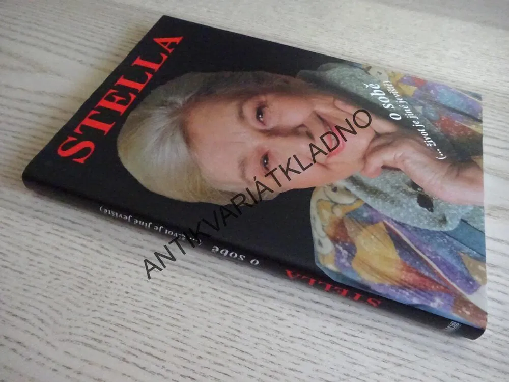STELLA, O SOBĚ (...ŽIVOT JE JINÉ JEVIŠTĚ), **an