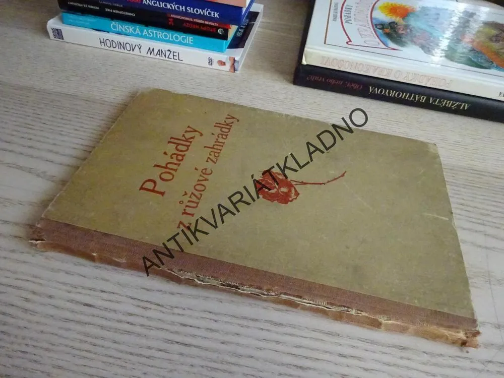 POHÁDKY Z RŮŽOVÉ ZAHRÁDKY, **an