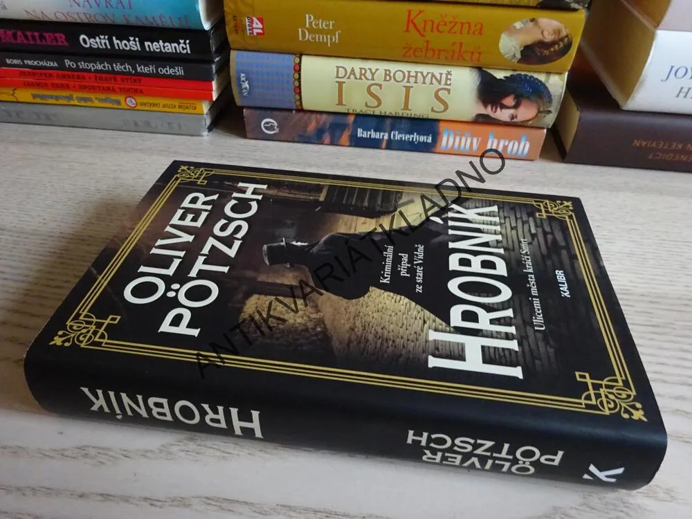 HROBNÍK, OLIVER PÖTZSCH, **an