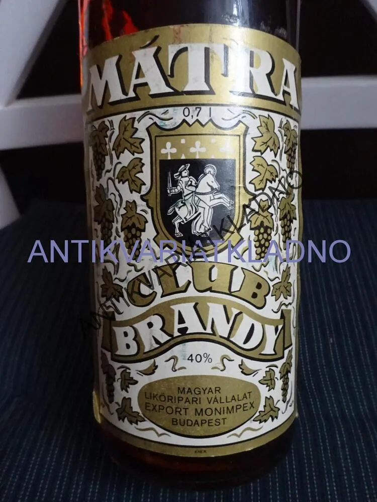 MÁTRA, CLUB BRANDY 0,7L , MAĎARSKO, CCA ZE 60-70.LET