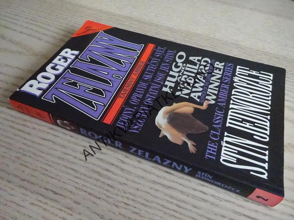 STÍN JEDNOROŽCE, ROGER ZELAZNY, **an