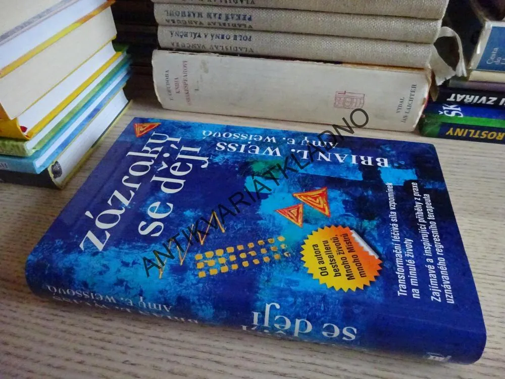 ZÁZRAKY SE DĚJÍ, BRIAN L. WEISS, **an