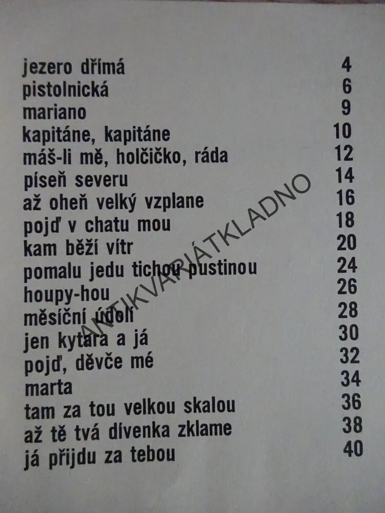 JEZERO DŘÍMÁ, ZPĚVNÍK, NOTY, TEXTY, 1 ks