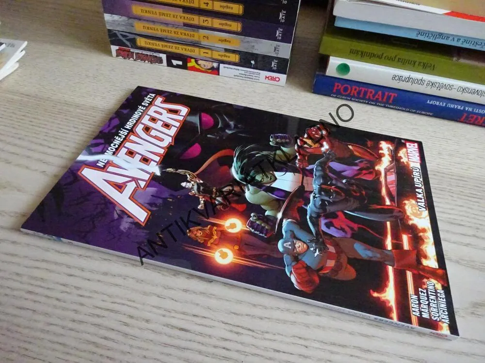 AVENGERS, VÁLKA UPÍRŮ, KOMIKS MARVEL, **an