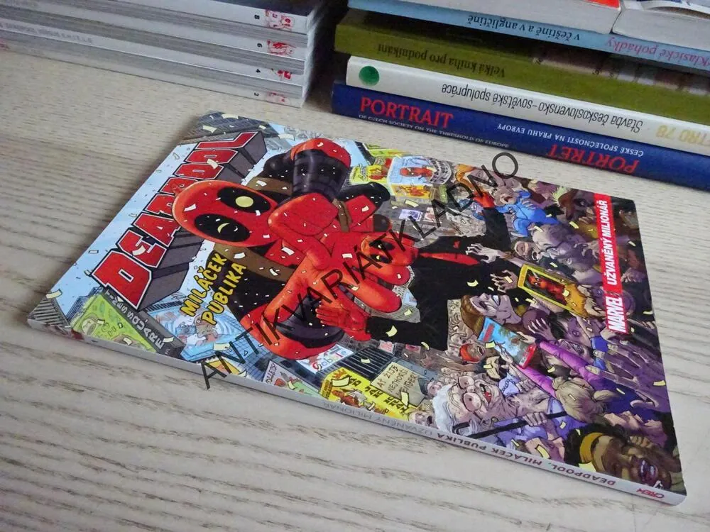 DEADPOOL, MILÁČEK PUBLIKA, UŽVANĚNÝ MILIONÁŘ, KOMIKS MARVEL, **an