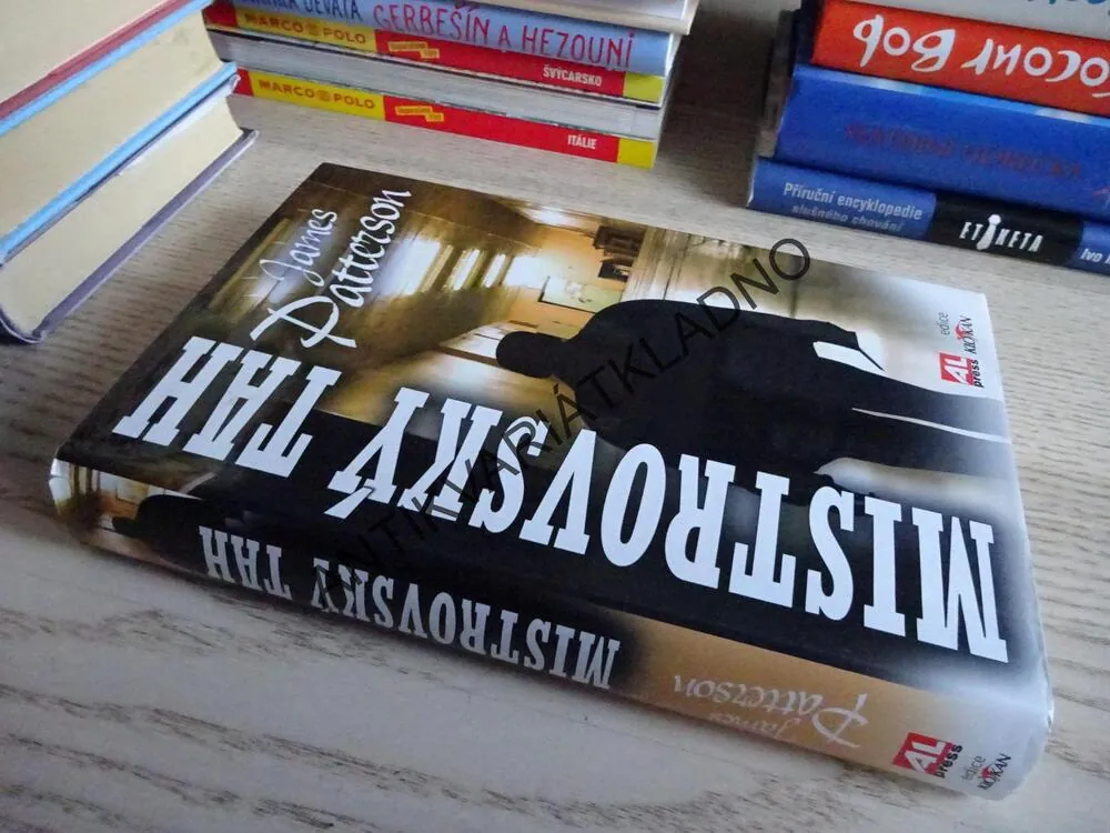 MISTROVSKÝ TAH, JAMES PATTERSON, **an