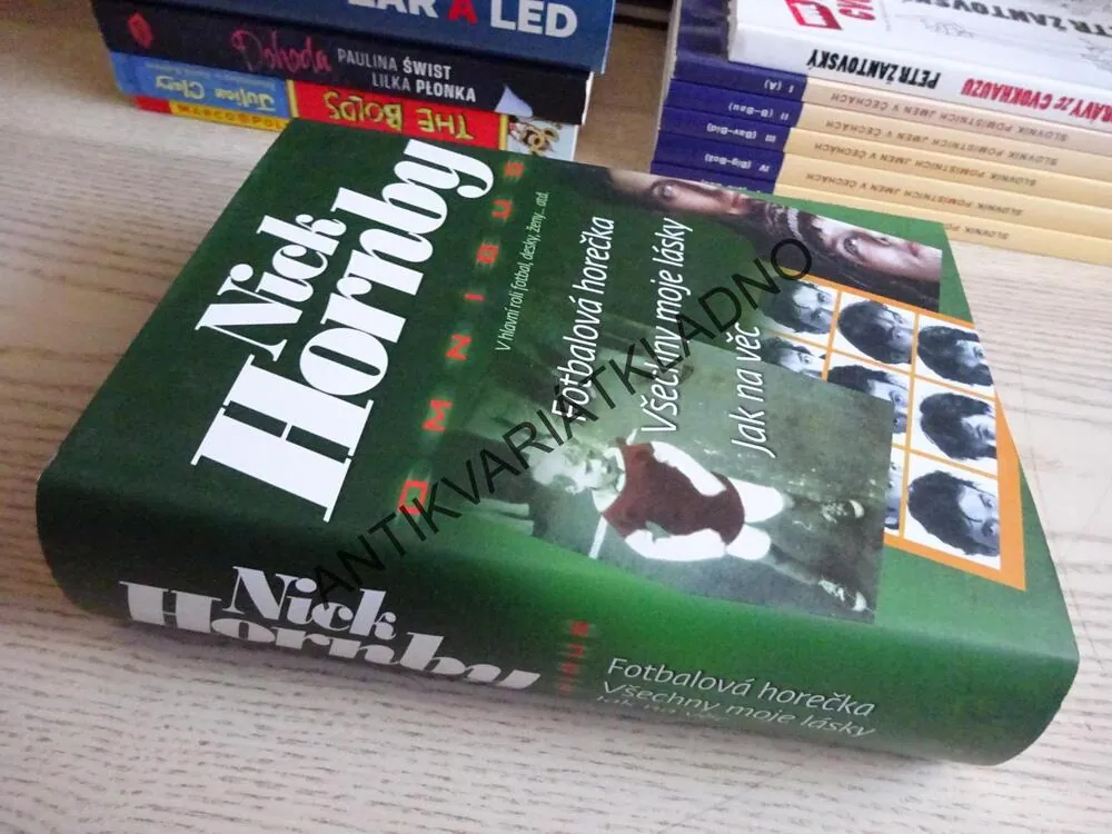 OMNIBUS, NICK HORNBY, **an