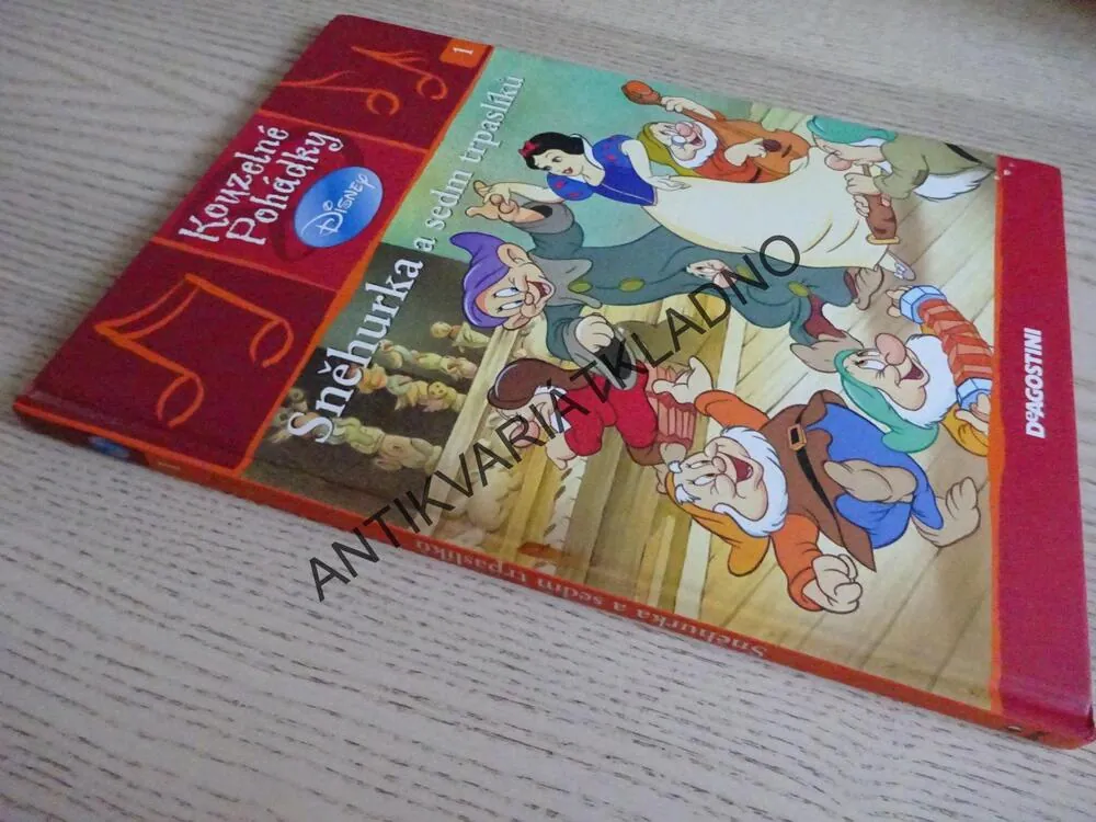 SNĚHURKA A SEDM TRPASLÍKŮ, WALT DISNEY, BEZ CD, **an