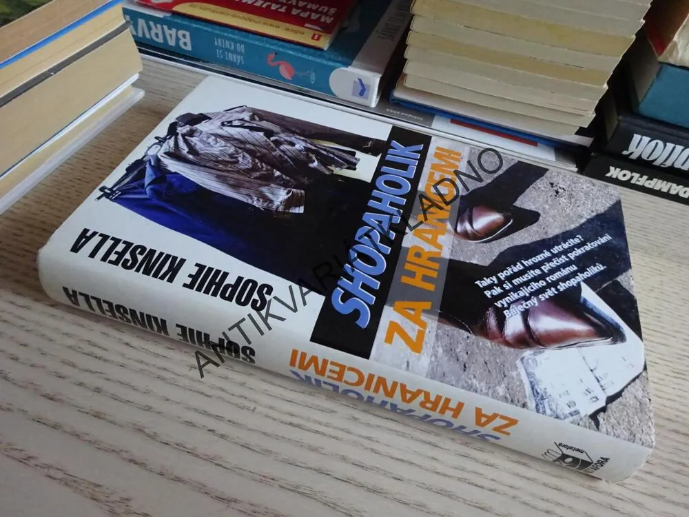 SHOPAHOLIK ZA HRANICEMI, SOPHIE KINSELLA, **an