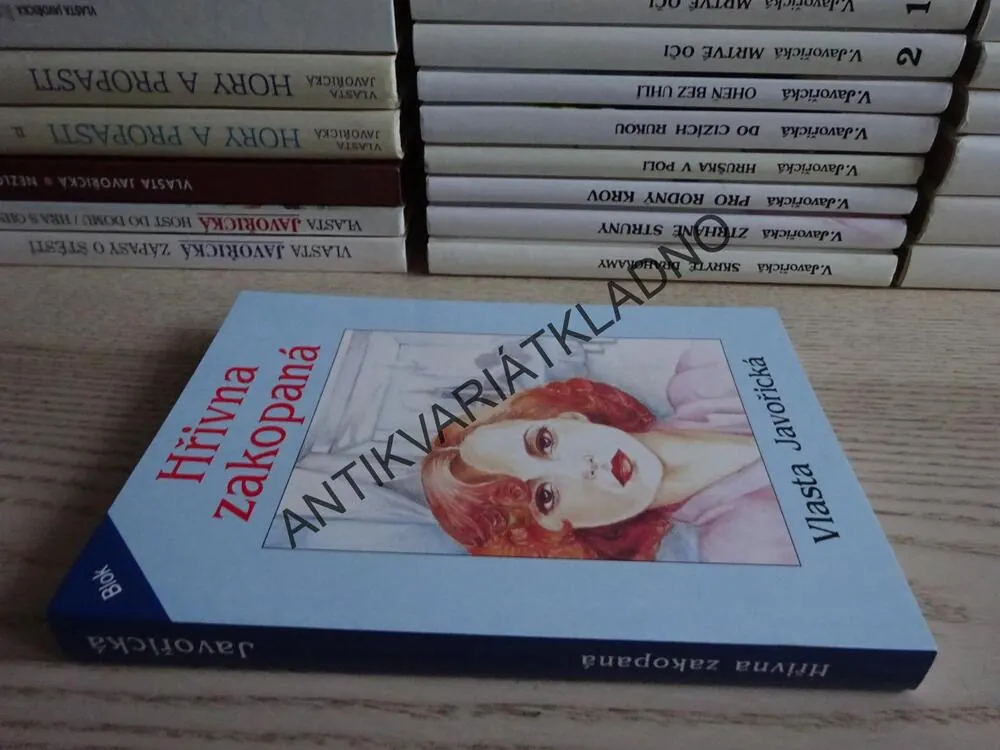 HŘIVNA ZAKOPANÁ, VLASTA JAVOŘICKÁ, **an