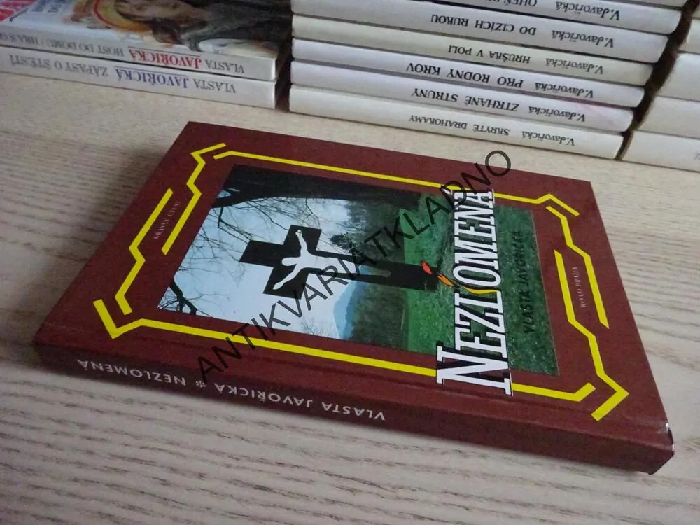 NEZLOMENÁ, VLASTA JAVOŘICKÁ, **an
